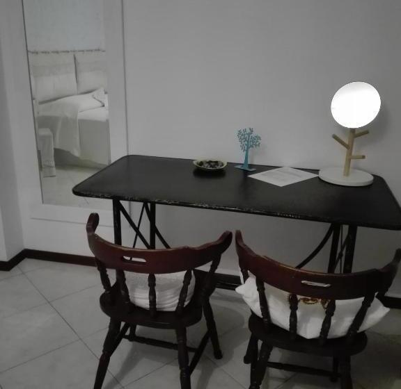 חדר סטנדרט לשלושה, Il Vicolo Di Ripa B&b