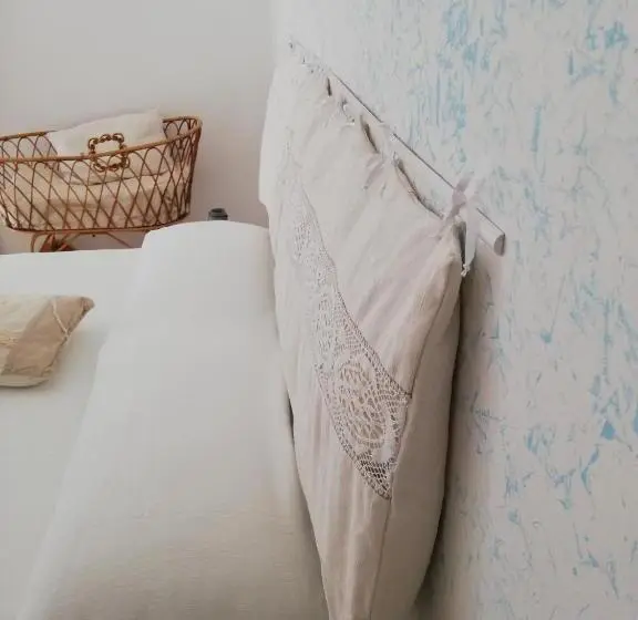 スタンダードトリプルルーム, Il Vicolo Di Ripa B&b