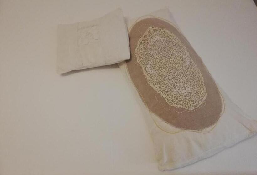 חדר סטנדרט לשלושה, Il Vicolo Di Ripa B&b