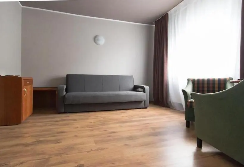 １ベッドルームアパートメント, Casa Engels