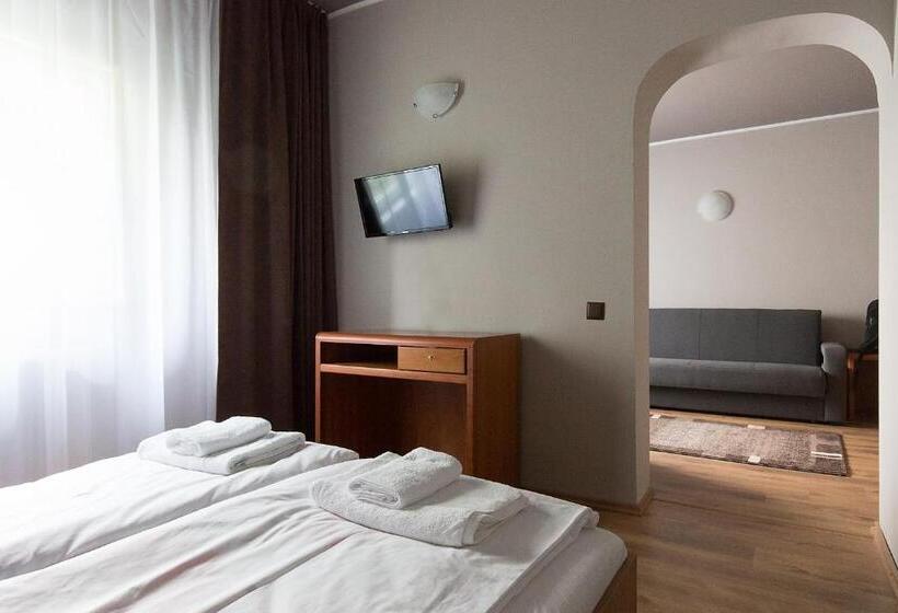 １ベッドルームアパートメント, Casa Engels