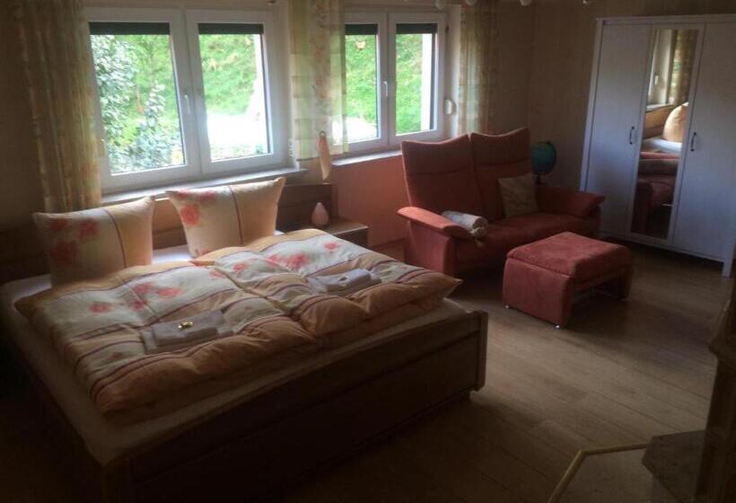 Семейный Номер Deluxe, Restaurant & Pension Bauernhof Zum Silberbergwerk