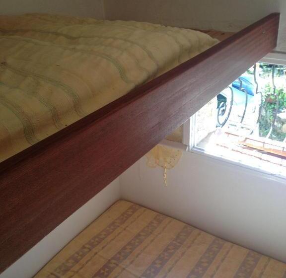 דירת חדר עם טרסה, La Maison Bleue