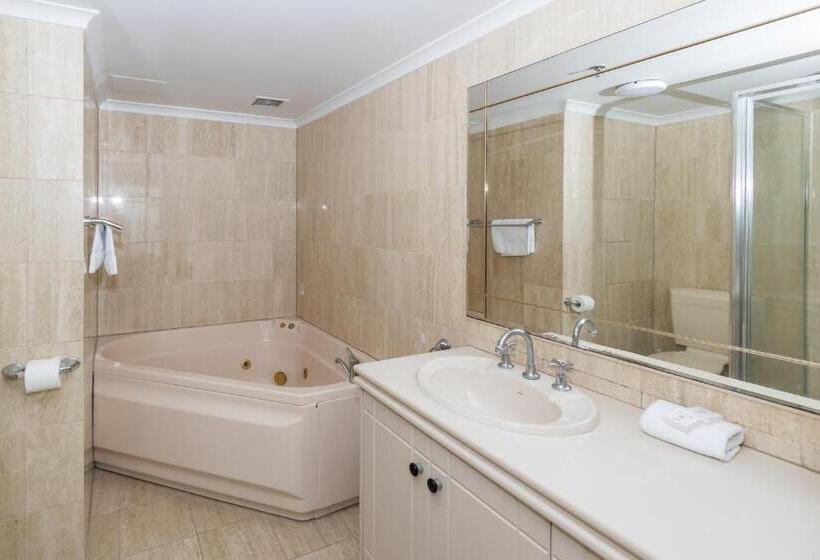 شقة سوبيريور غرفتين, Burleigh Surf Apartments