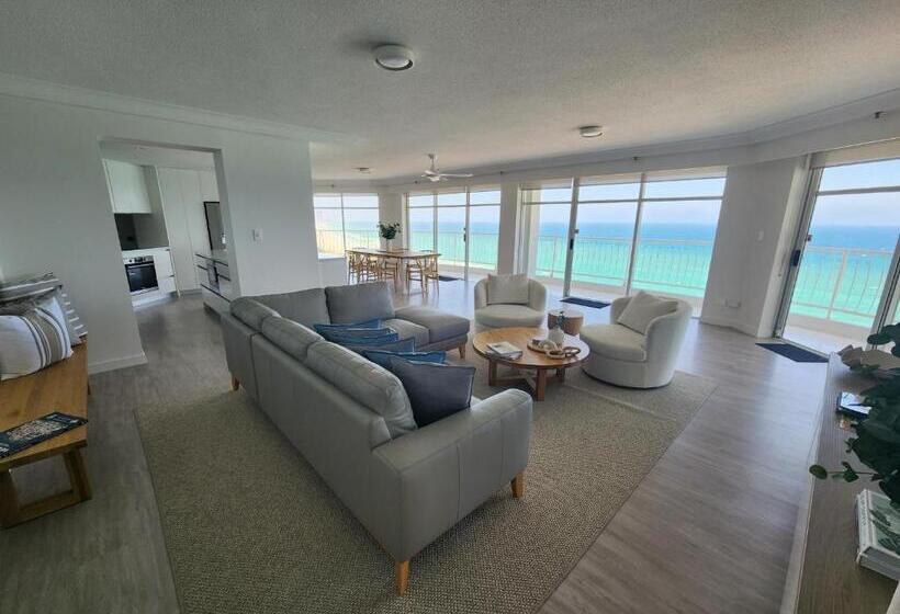 شقة سوبيريور غرفتين, Burleigh Surf Apartments