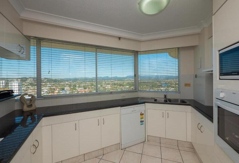 شقة سوبيريور 3 غرف نوم, Burleigh Surf Apartments
