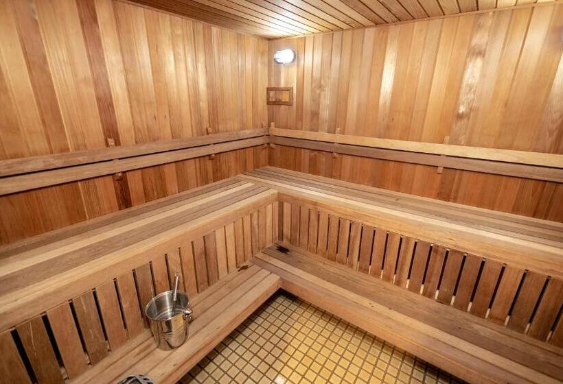 شقة دور أخير غرفة نوم واحدة, Burleigh Surf Apartments