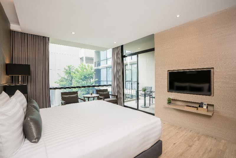 풀장 전망 디럭스 룸, Altera Hotel And Residence By At Mind