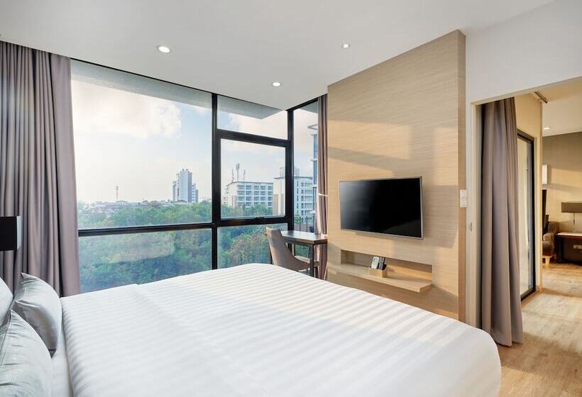 スイート, Altera Hotel And Residence By At Mind