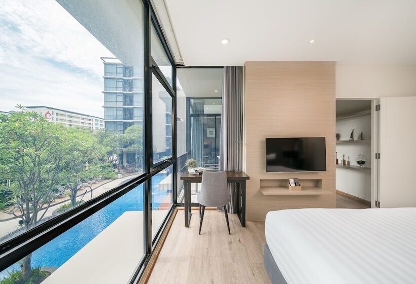 풀장 전망 스위트, Altera Hotel And Residence By At Mind