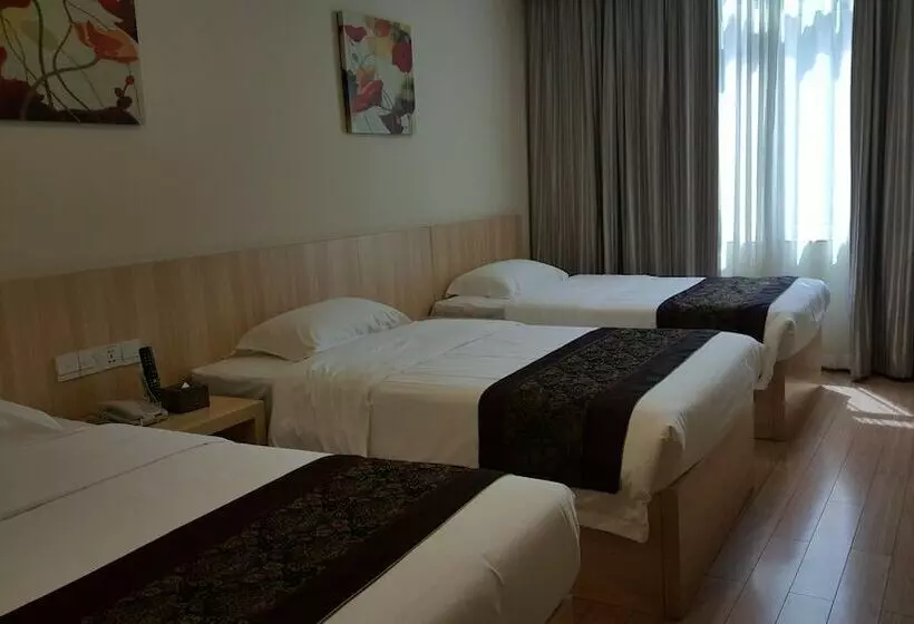 اتاق استاندارد سه نفره, Guangdong Baiyun City