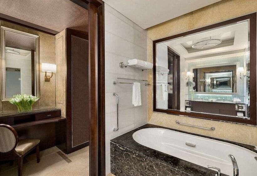 프리미엄 스위트, China World Summit Wing, Beijing