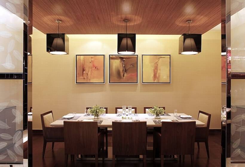 سوییت اجرایی, Courtyard By Marriott Shanghai Jiading