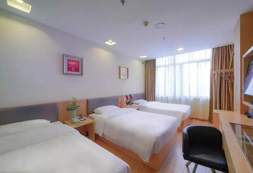اتاق استاندارد سه نفره, Guangdong Baiyun City
