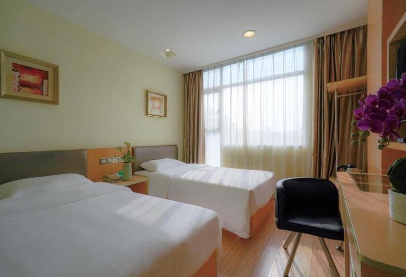 Quarto standard, Guangdong Baiyun City