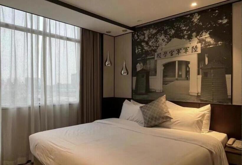 Номер Deluxe, Guangdong Baiyun City
