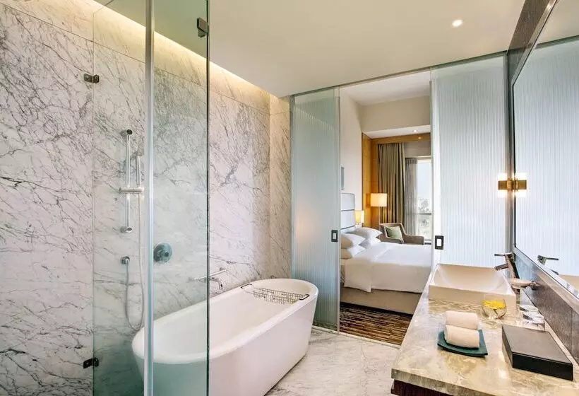 クラブルーム, Hyatt Regency Pune Hotel & Residences