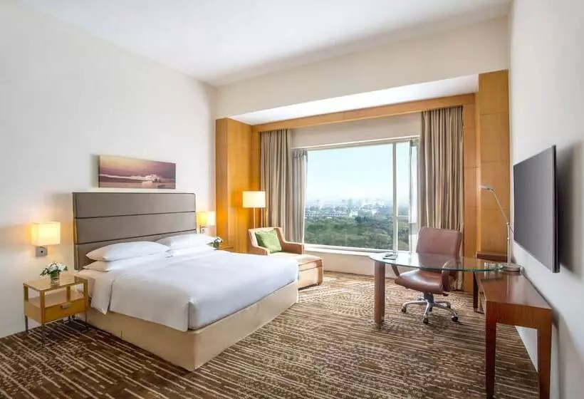 クラブルーム, Hyatt Regency Pune Hotel & Residences