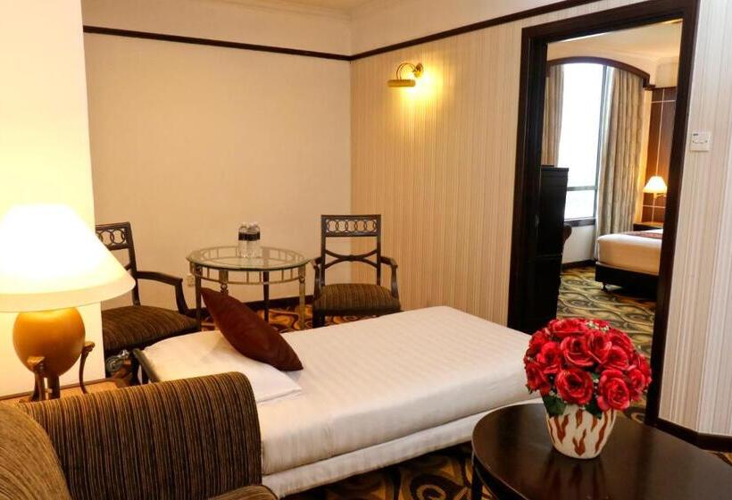 스위트, Mardhiyyah Hotel And Suites