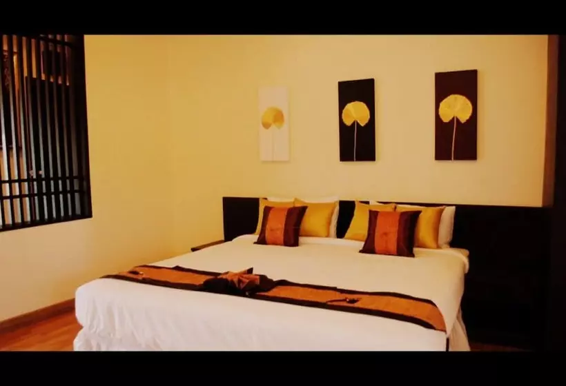 سوئیت با چشمانداز رودخانه, Monsane River Kwai Resort