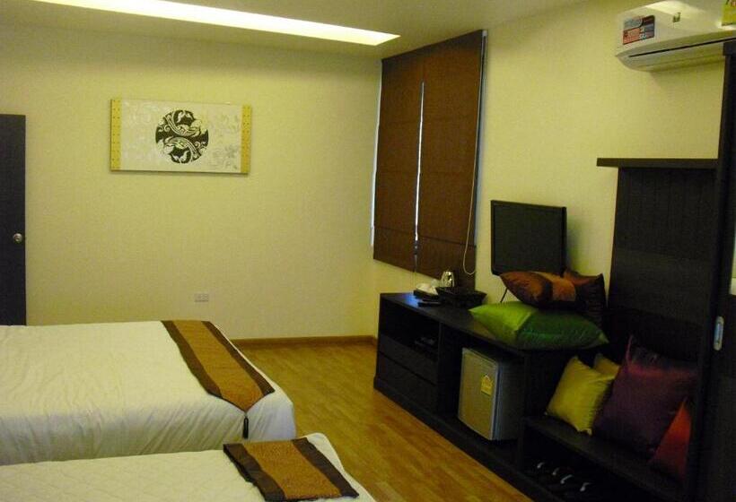 풀장 전망 스위트, Monsane River Kwai Resort