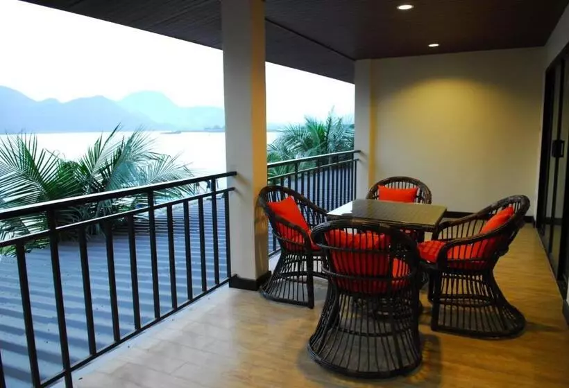 2 Bedrooms Suite 2 Bedrooms River View, Monsane River Kwai Resort