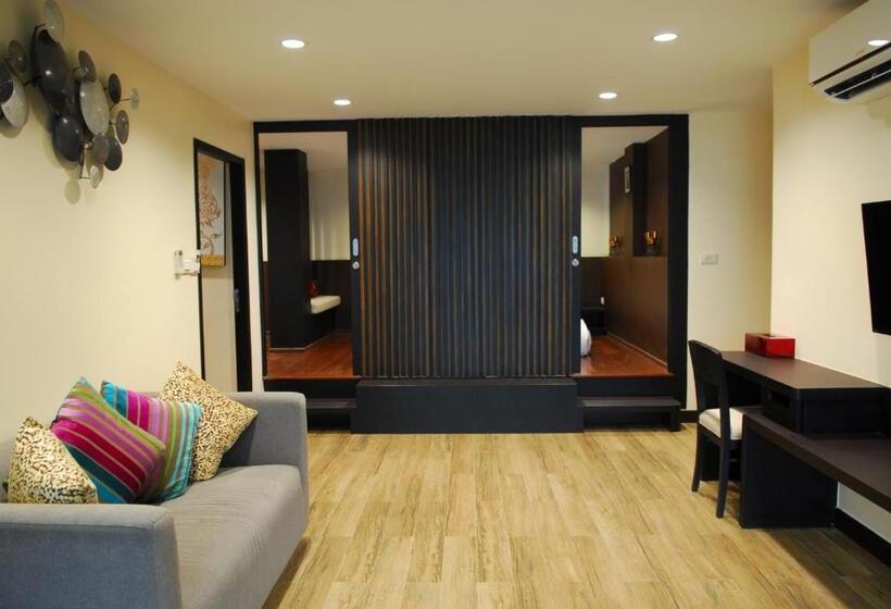 2 Bedrooms Suite 2 Bedrooms River View, Monsane River Kwai Resort