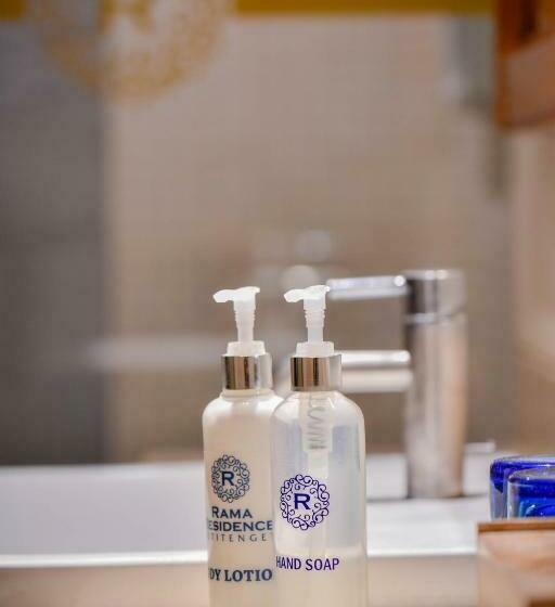 豪华房间, Rama Residence Petitenget