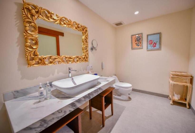 ویلای 2 خوابه, Rama Residence Petitenget
