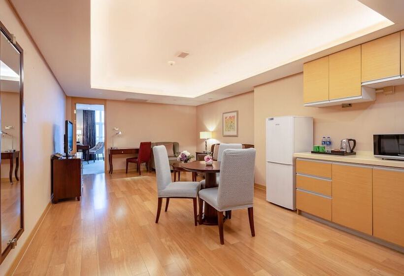 침실 2개 스위트, Regal Plaza Hotel & Residence