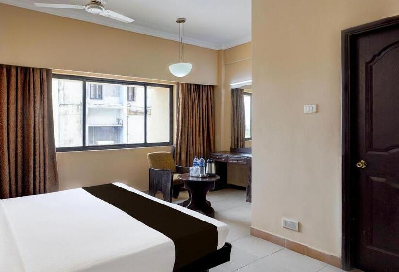 اتاق کلاسیک سه تخته, Super Townhouse Koyambedu Formerly Royal Plaza