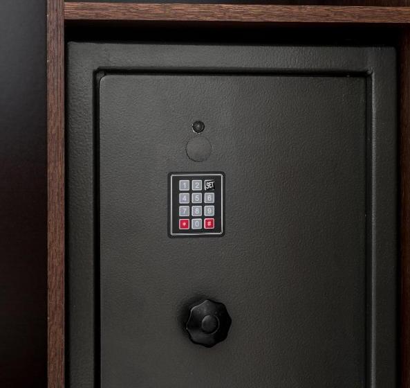 اتاق اکونومی, Szarotka