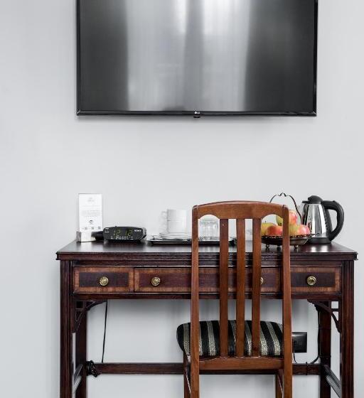 اتاق استاندارد, Szarotka