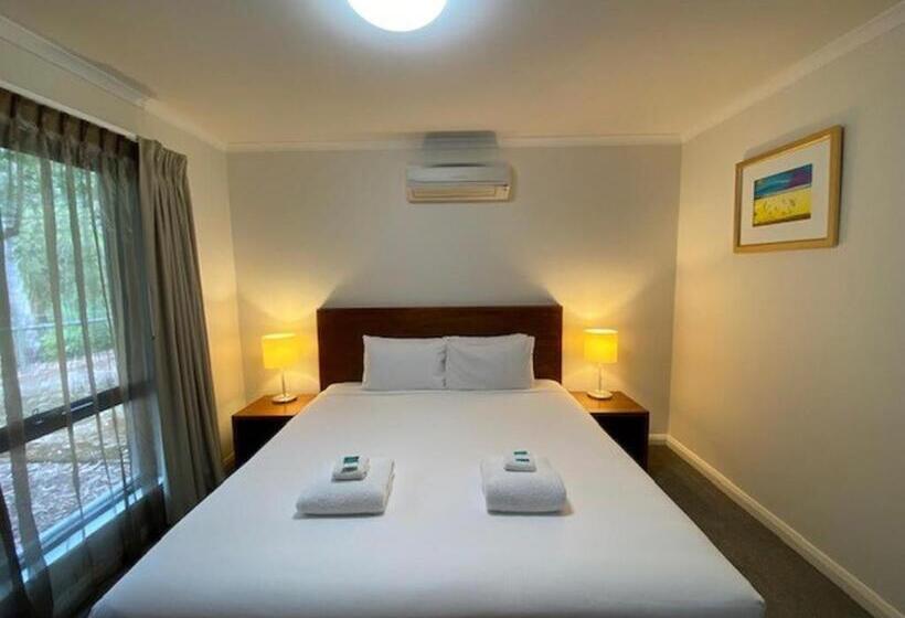 شقة غرفتين, Margarets In Town Apartments