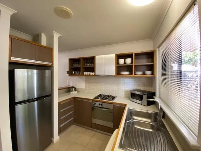 Talo 3 Makuuhuonetta, Margarets In Town Apartments