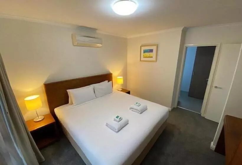 2 Bedroom Suite