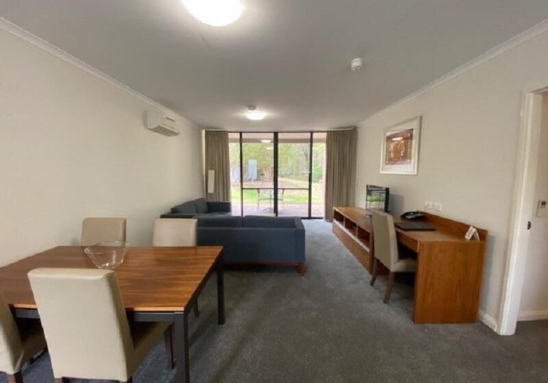 شقة غرفة واحدة, Margarets In Town Apartments