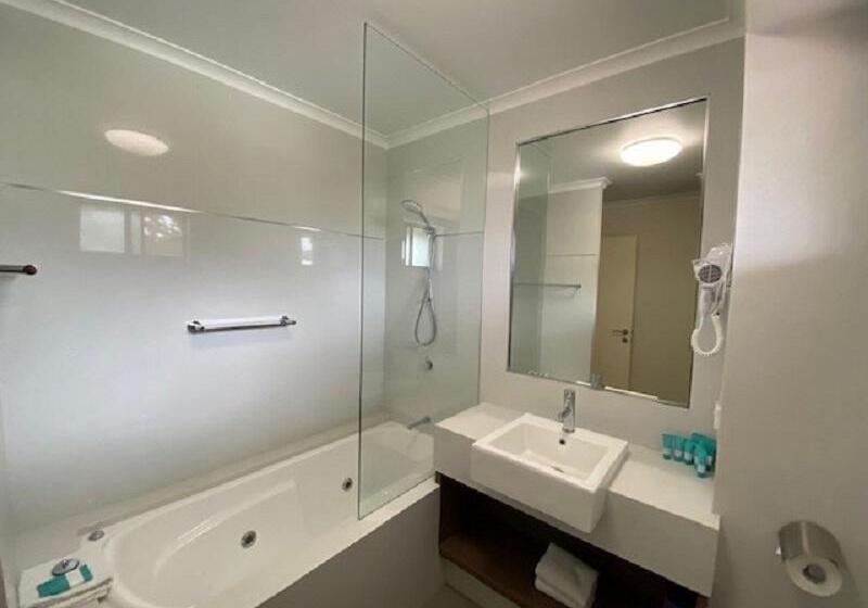 Апартаменты 2 Спальни, Margarets In Town Apartments