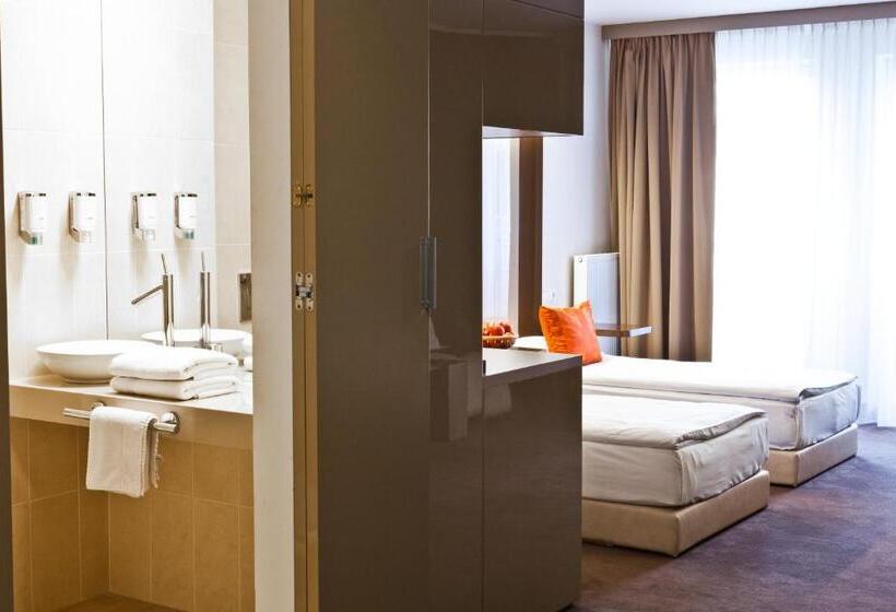 استودیوی لوکس, Platinum Apartments Apart