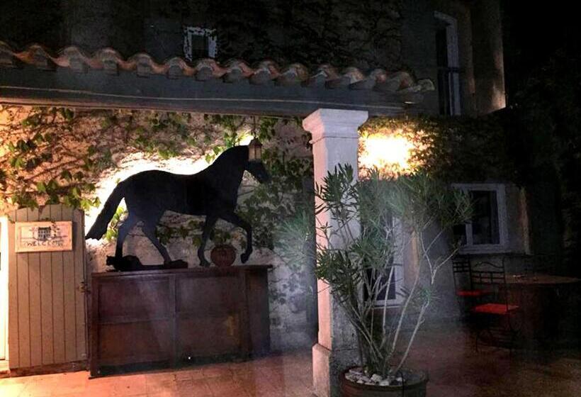 غرفة قياسية مطلّة علي الحديقة, Féerie Love