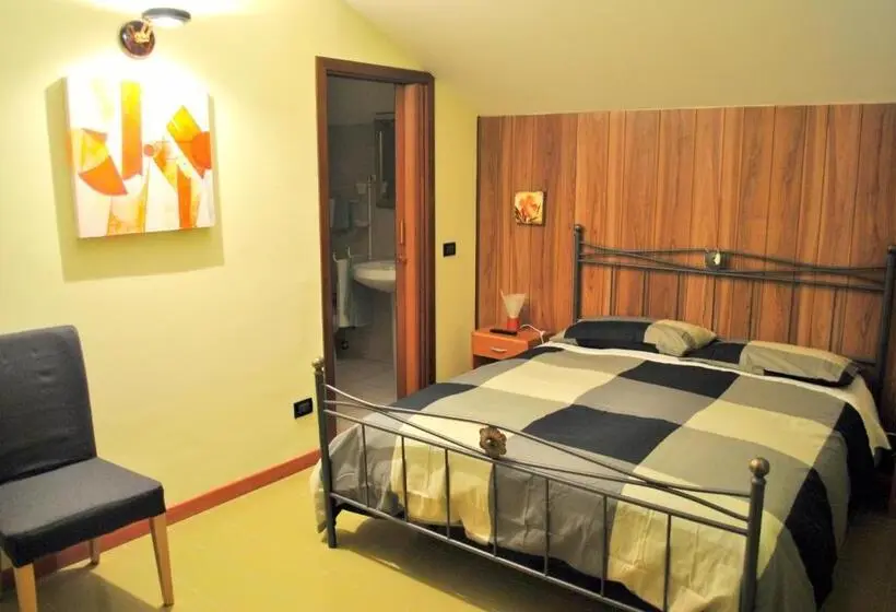 スタンダード４人部屋, Bed & Breakfast A Casa Di Anto