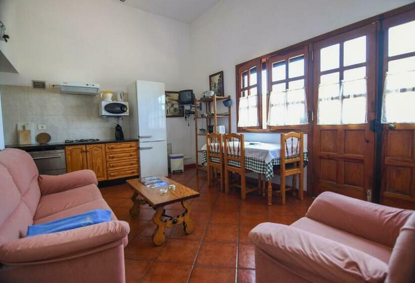 テラス付き１ベッドルームアパートメント, Casa Victor