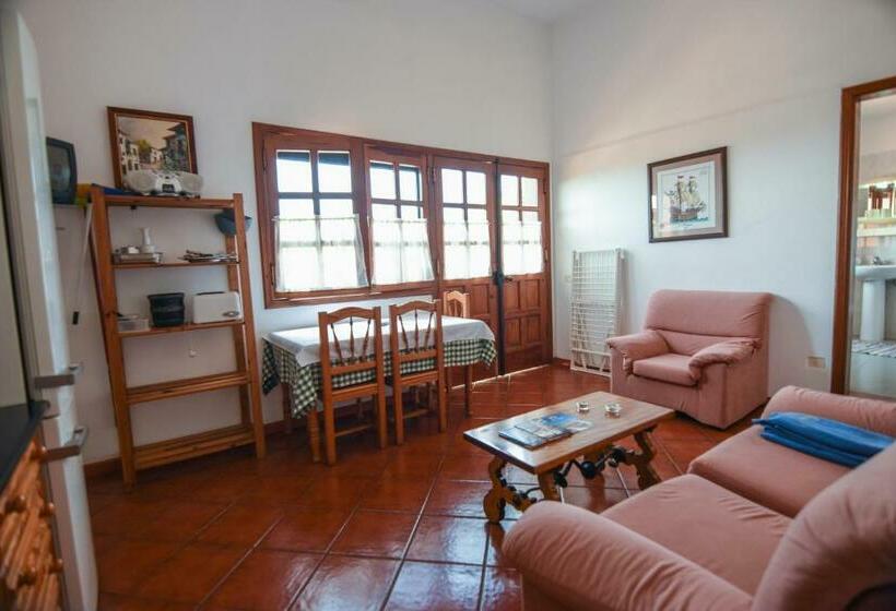 Апартаменты 1 Спальня с Террасой, Casa Victor