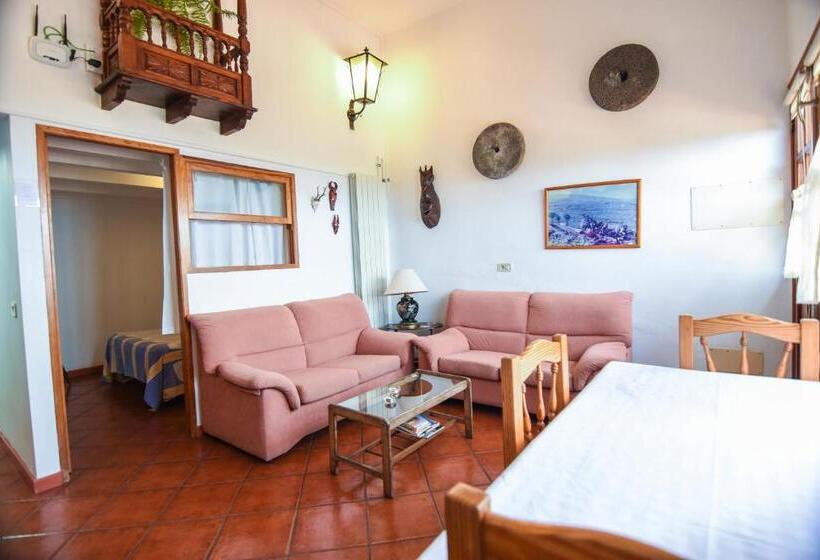 テラス付き１ベッドルームアパートメント, Casa Victor