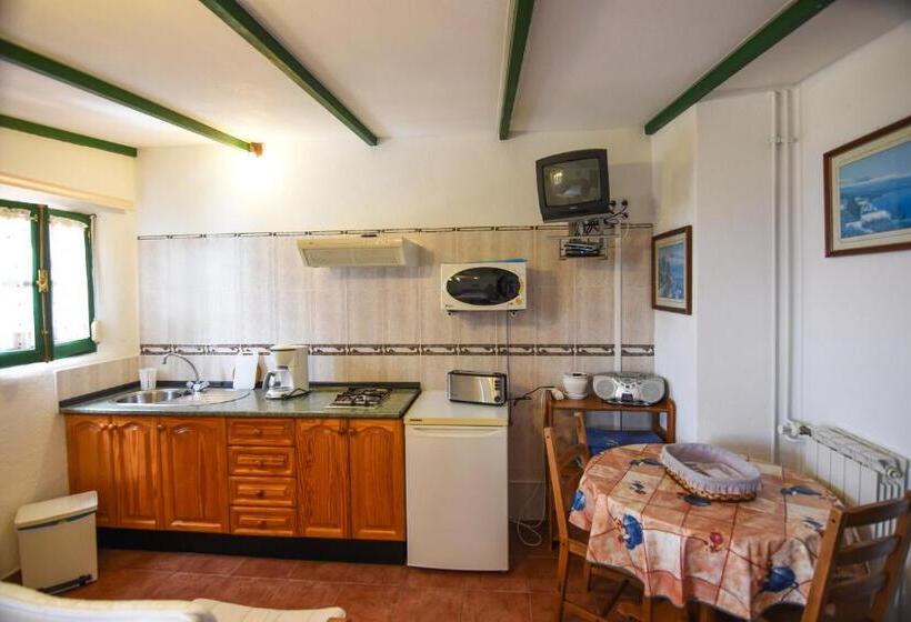 プールの見える１ベッドルームアパートメント, Casa Victor