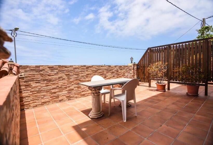 テラス付き１ベッドルームアパートメント, Casa Victor