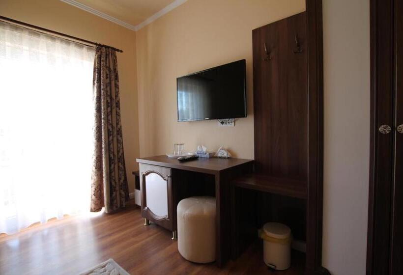 חדר סטנדרט עם מרפסת, Casa Camelia Felix