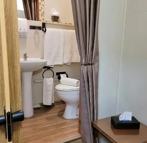 ファミリールーム, Riverbush Lodge Guesthouse