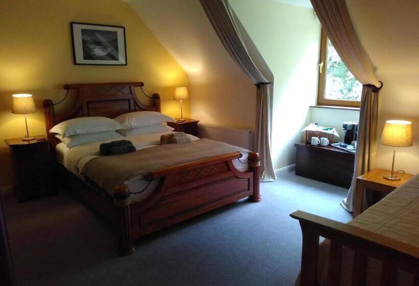 Deluxe Triple Room, Valhalla Bnb