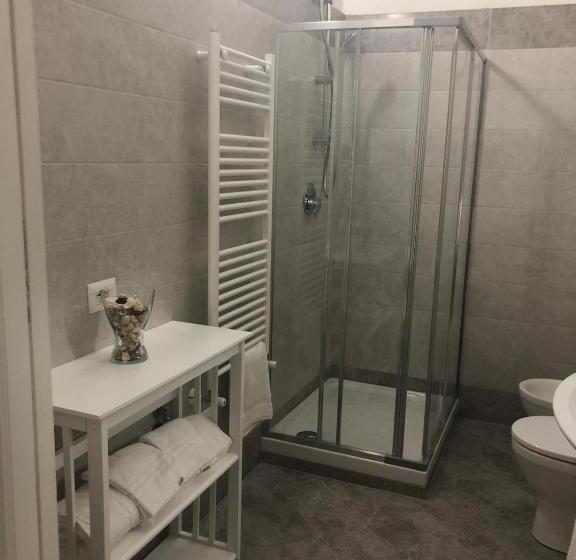 חדר סטנדרט, Le Dimax